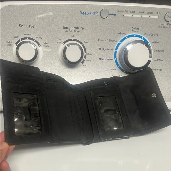 Black and Cream Patterned Wallet - Picture 2 of 5